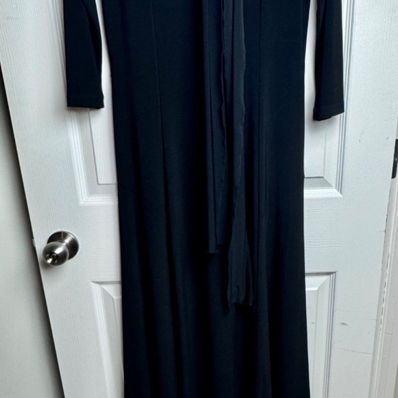 DN Design Black Fit & Flare Maxi Dress, size 4. - Picture 3 of 8